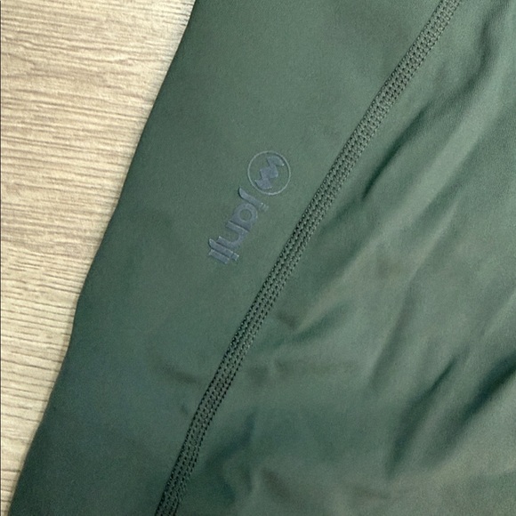 Janji 7” Inseam Groundwork Shorts Sz Medium in Ridgeline Green! - Picture 4 of 9